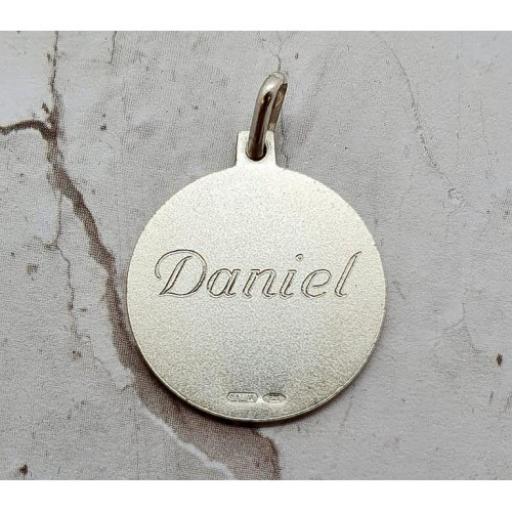 900125%20Daniel-500x500.jpg