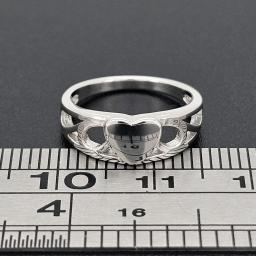 905565 Ruler.jpg