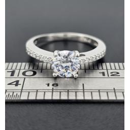 905557 Ruler.jpg
