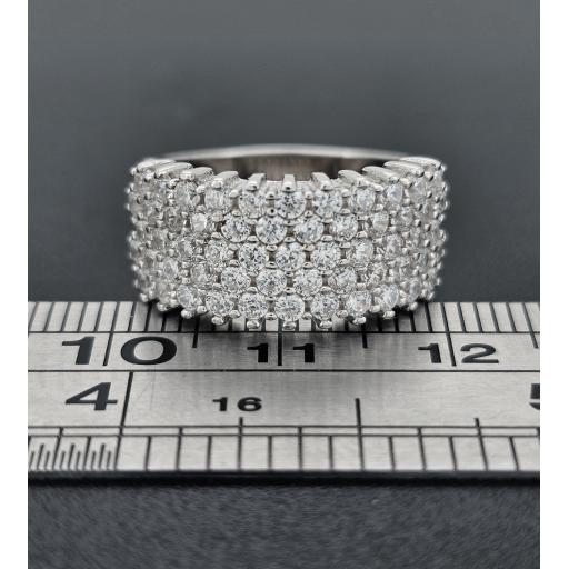 905516 Ruler.jpg