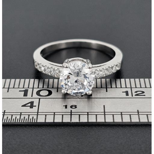 905558 Ruler.jpg