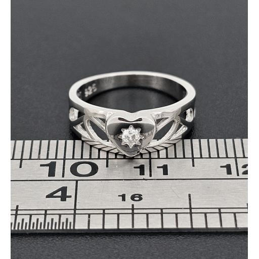 905534 Ruler.jpg