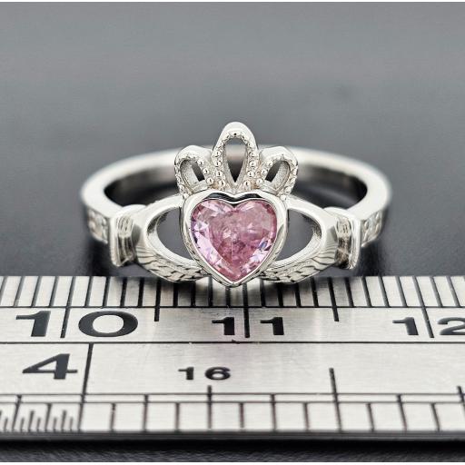 905710 Ruler Front.jpg