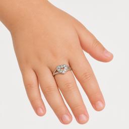 Ring on Child's Finger – 27 Oct 2026, 4.55 pm.png