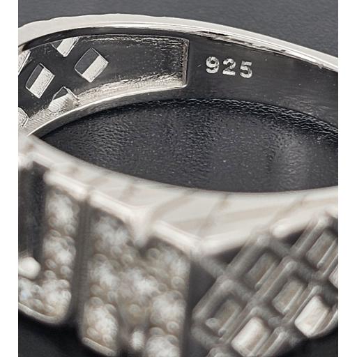 905530 HM New.jpg